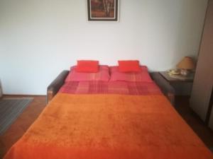 One-Bedroom Apartment with Balcony room in Apartments with a parking space Zagreb - 14890