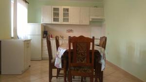 Apartments with parking space Flengi, Porec - 15395