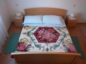 Apartments with parking space Flengi, Porec - 15395