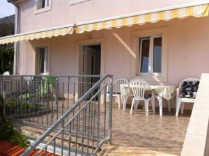 Apartments with a parking space Ivan Dolac, Hvar - 15483