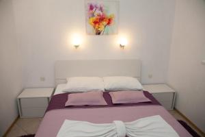 Apartments by the sea Pag - 15670