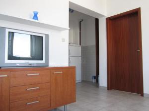 Apartments by the sea Slatine, Ciovo - 15916