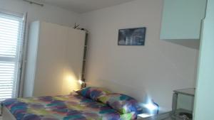 Apartments by the sea Tucepi, Makarska - 16037