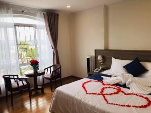 Phòng Deluxe Có Giường Cỡ King (Deluxe King Room)