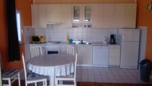 Three-Bedroom Apartment with Terrace and Sea View room in Apartments with a parking space Vodice - 16543