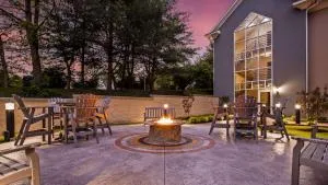 Inn at Mendehall - ويست تشيستر