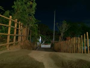 Kamasan Cottage By Reccoma