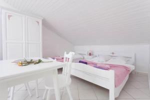 Studio with Terrace and Sea View room in Apartments by the sea Podgora Makarska - 6671