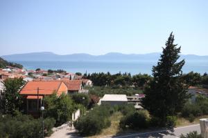 One-Bedroom Apartment with Balcony and Sea View room in Apartments and rooms with parking space Gradac Makarska - 6819