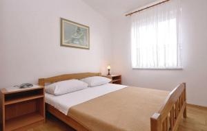 Apartments with a parking space Mandre, Pag - 12409