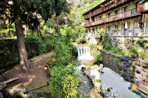 CASA VERDE - Holiday Home Garda Trentino