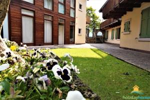CASA VERDE - Holiday Home Garda Trentino