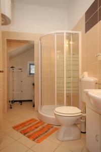 One-Bedroom Apartment with Terrace room in Apartments by the sea Artatore Losinj - 7935