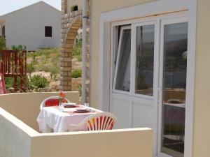 Family friendly apartments with a swimming pool Pag - 12795