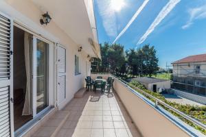 Family-friendly apartments with swimming pool Privlaka, Zadar - 12922