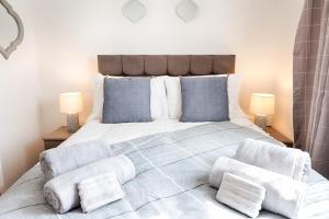 Contractor-Approved - 4 Bed - Smart TVs - Access M4