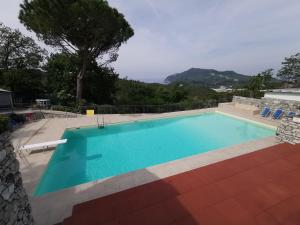 Camping Mare Monti