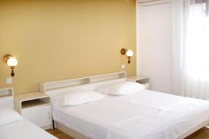 One-Bedroom Apartment with Terrace and Sea View room in Apartments by the sea Marina Trogir - 10003