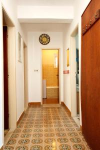 Two-Bedroom Apartment with Terrace and Sea View room in Apartments and rooms by the sea Lumbarda Korcula - 9272