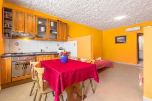 One-Bedroom Apartment with Terrace and Sea View room in Apartments by the sea Sparadici Sibenik - 10015
