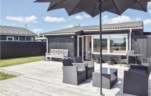 Three-Bedroom Holiday Home In Juelsminde