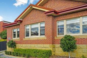 Gorgeous Hobart Accommodation - Park on Park - New Town