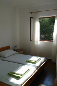 Two-Bedroom Apartment with Terrace and Sea View room in Apartments by the sea Kabli Peljesac - 11695