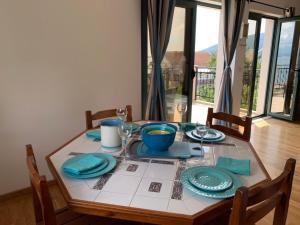 Monteview Loft Apartment