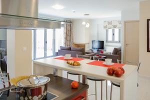 Villa Aktea (4-Bedrooms) Private Pool, Sea View