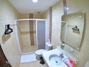 Phòng Deluxe Có Giường Cỡ King (Deluxe King Room)