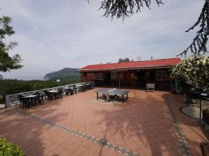 Camping Mare Monti