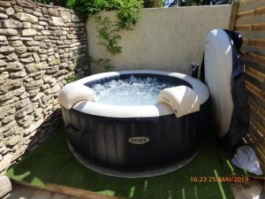 B&B / Chambres d'hotes MAS MAURANE-Chambre d'hote avec SPA prive aux portes d'ARLES : photos des chambres