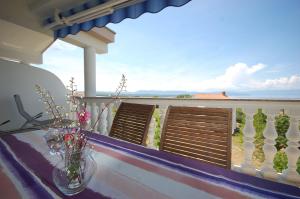 Apartments Nency by El-Pi Tours