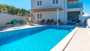 Apartments Sandra Solitudo I