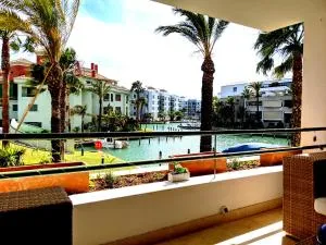 Polo Royale Waterfront Luxury Apt - 3 terraces and pool - Sotogrande