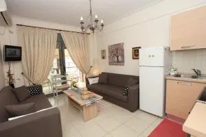 Luxury Flat in Neoi Poroi with Free Parking, 2' mins from the Beach! - Kókkinon Nerón