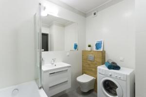 New Apartment Old Town New Building Lift Parking Place 6 people