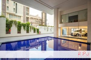 RPJ Hotel Rajkot