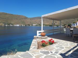 Villa captain koni kythnos Kythnos Greece