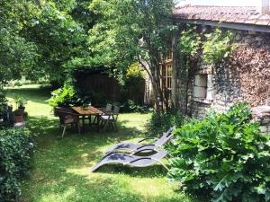Sous le Tilleul