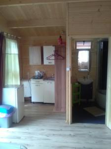 Kameralny domek drewniany letniskowy w Mikolajkach