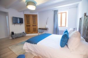 B&B / Chambres d'hotes La Bastide des Bourguets Adults Only, Mont Ventoux : photos des chambres