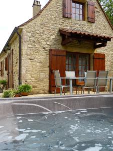 Gîte lOrée du bois - maison individuelle avec jacuzzi privé