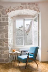 P.S. Cattaro Apartments