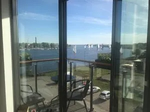 Apartment24 Yacht Club View - Eametsa
