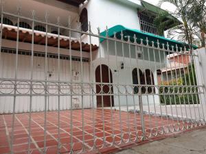 Casa Familiar Miguel Angel