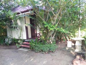 Baan I Mhok Suanphueng - 4hvězdičkové hotely ve městě Suan Phung