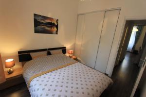 Appartements Coeur de Cannes - 5mn Croisette Palais - Terrasse et Parking : photos des chambres