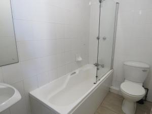 2 BRONZE BEACH UMHLANGA