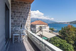 Riva Residence